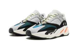 YEEZY 700 WAVE RUNNER SOLID GREY – Image 2
