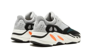 YEEZY 700 WAVE RUNNER SOLID GREY – Image 3